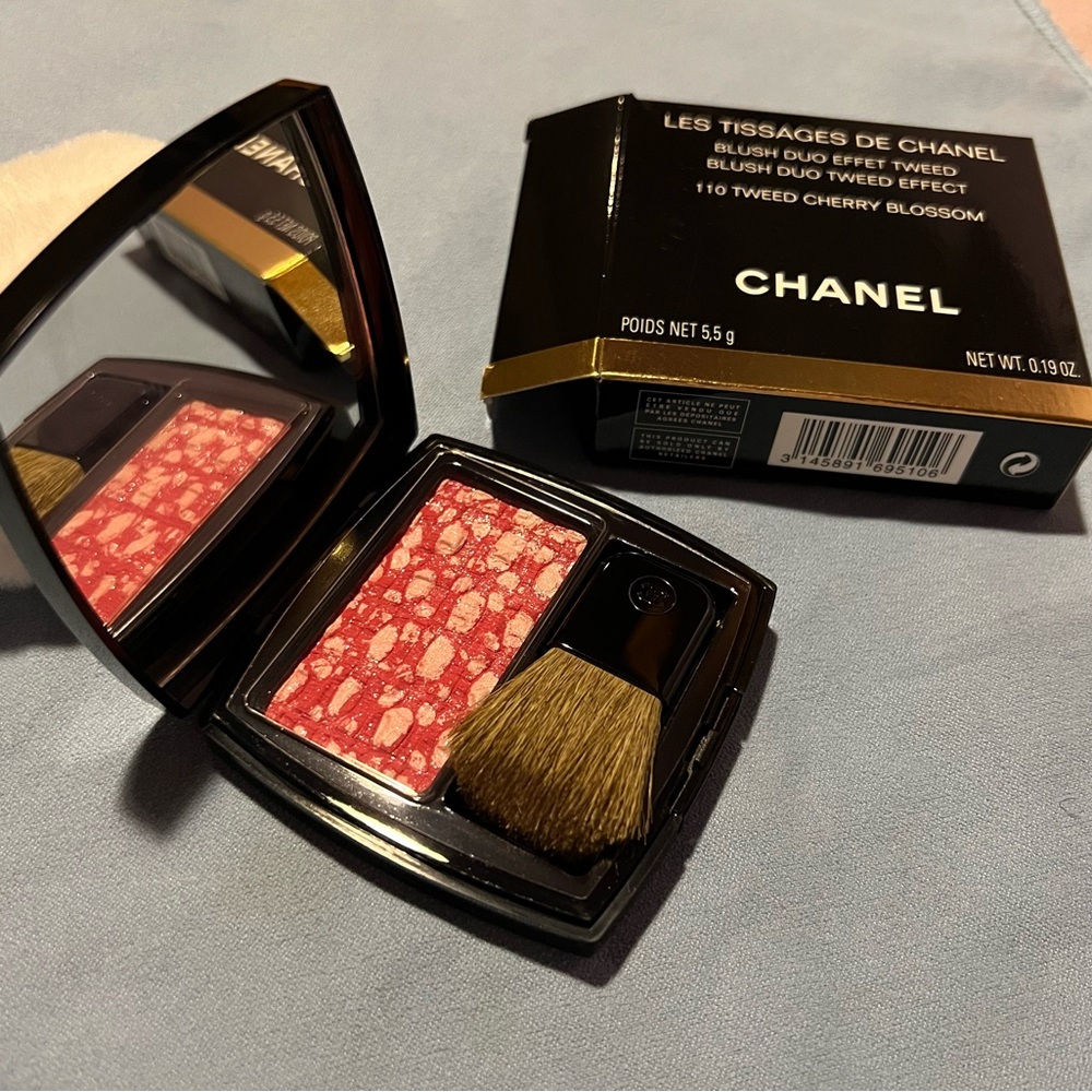 CHANEL Les Tissages Blush Duo Tweed - Cherry Blossom